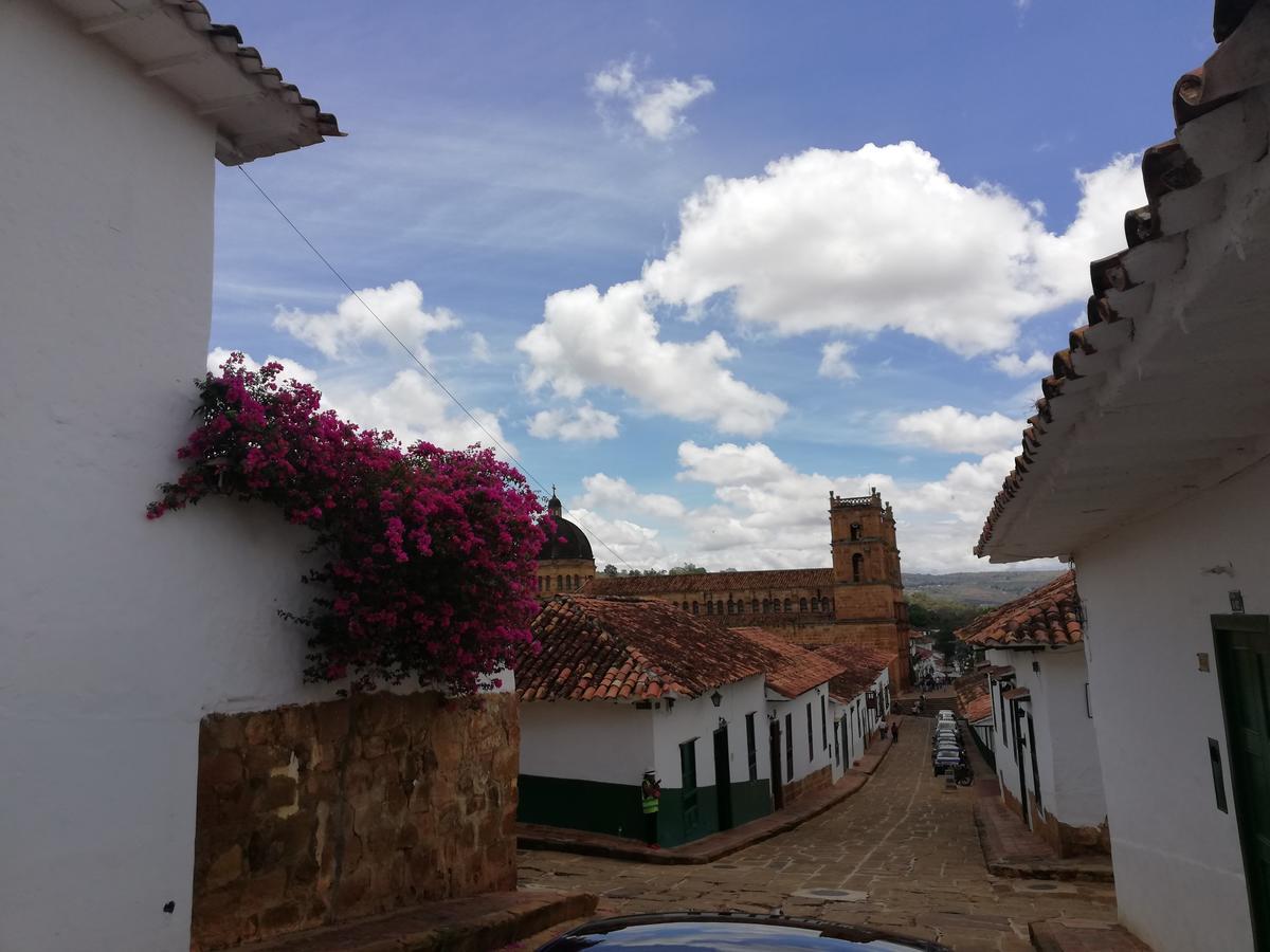 Hostal La Mansion De Virginia Barichara Exterior photo