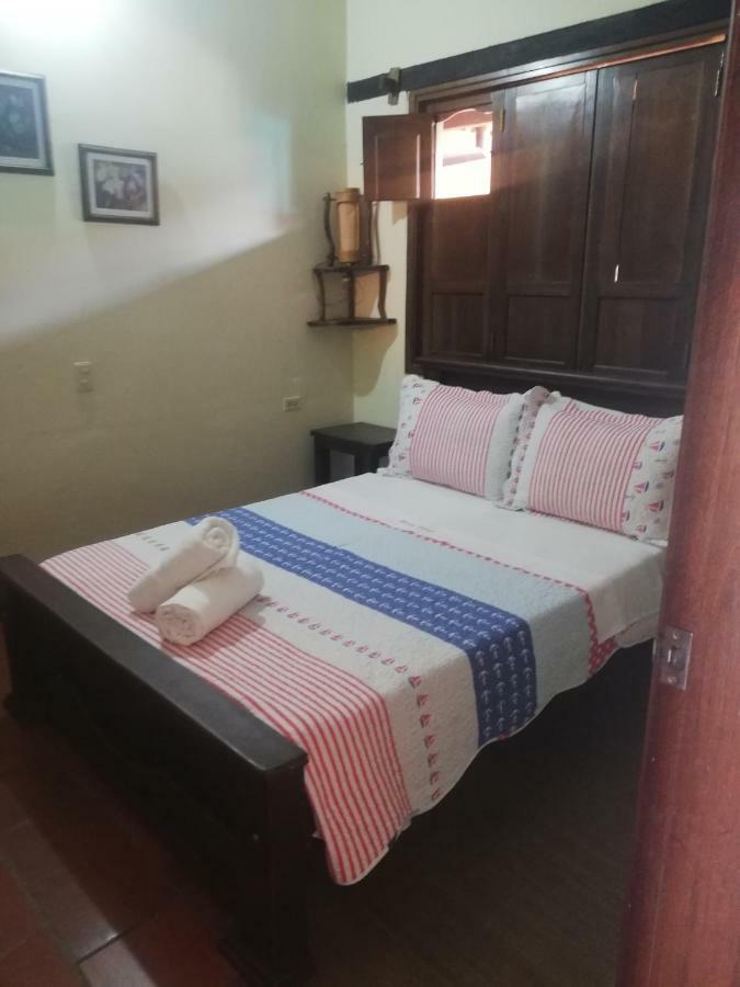Hostal La Mansion De Virginia Barichara Exterior photo